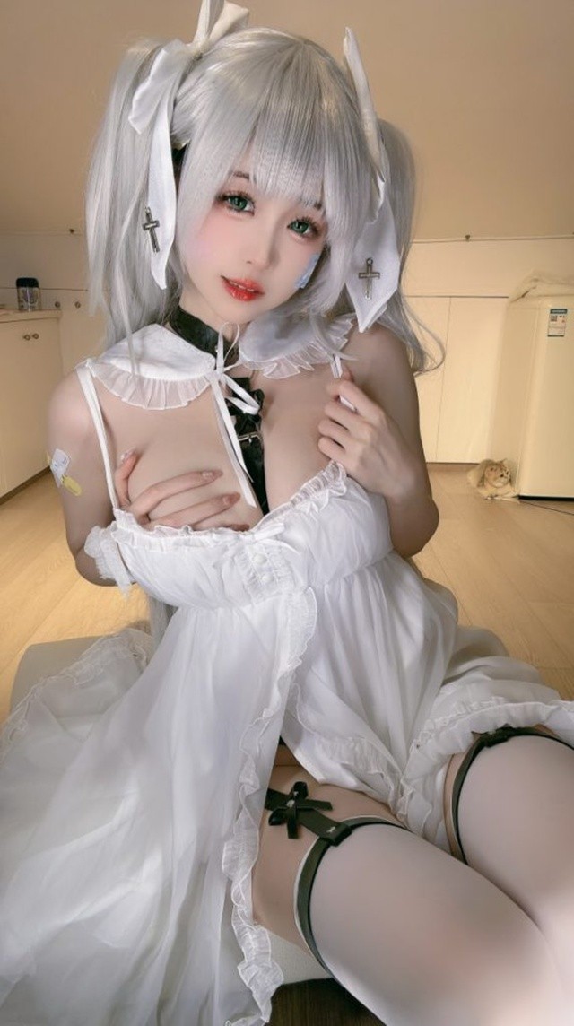 miko酱ww NO.93 2025年04月订阅 [158P-762MB]
