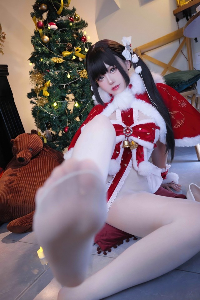 miko酱ww NO.94 圣诞礼物[25P-295MB]